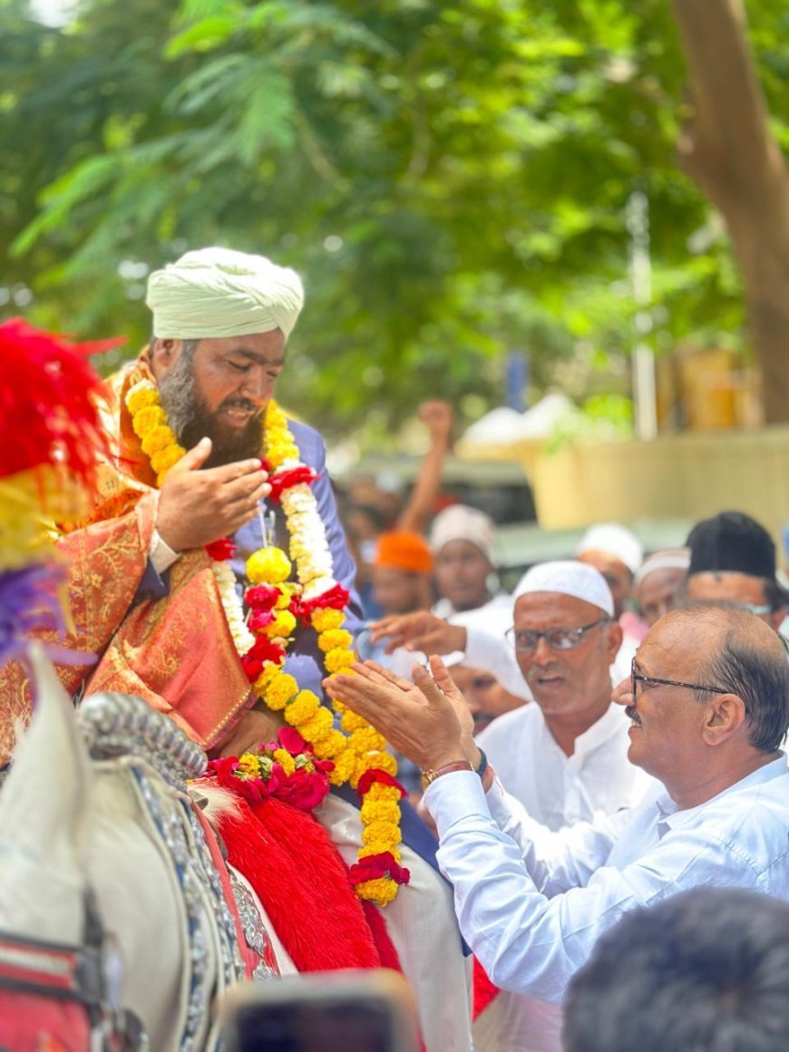 वैजापूरात 'ईद ए मिलाद' उत्साहात साजरी