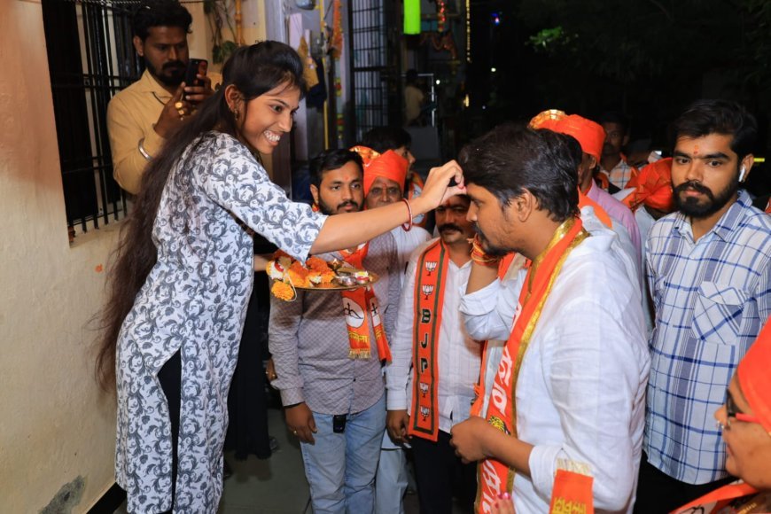 प्रदीप जैस्वाल यांच्या प्रचारार्थ ऋषिकेश जैस्वाल, विश्वनाथ राजपूत यांची भव्य पदयात्रा  "युवकांच्या समस्यांवर देणार लक्ष"