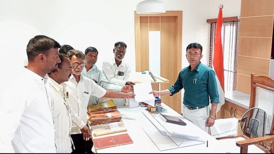 हिनानगर येथील 30 फुट रस्त्यावरील अतिक्रमणे काढण्याची मागणी नसता जालना रोडवर अमरण उपोषण करण्यात येईल |